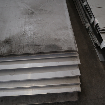 304 a folha de aço inoxidável laminada a alta temperatura 1000-6000mm lustrou 316 para o petróleo de construção