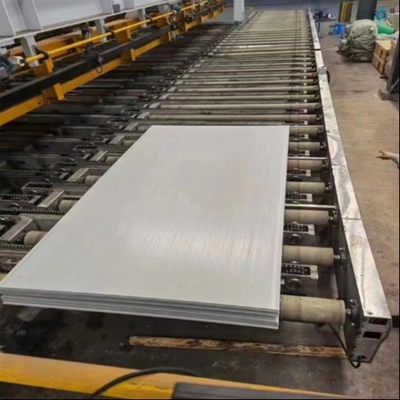 Placas de aço inoxidável de superfície lisa de alta resistência 201/202/304 na produção e fabricação de construção
