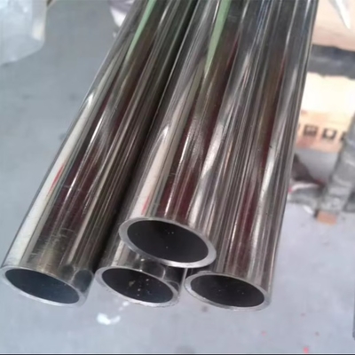SUS316 Fabricante de tubos 316L Tubo polido espelho quadrado redondo sem costura Soldado Tubo de aço inoxidável para material de construção
