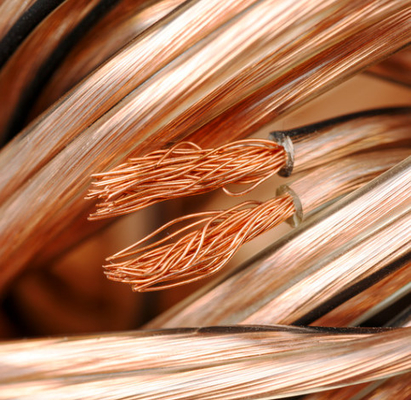 Fios de cobre recobertos de alta pureza para fabricação de cabos e aplicações de condutividade elétrica