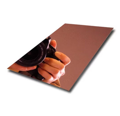 Placa de aço inoxidável laminada a frio resistente à corrosão com acabamento espelhado para aplicações industriais